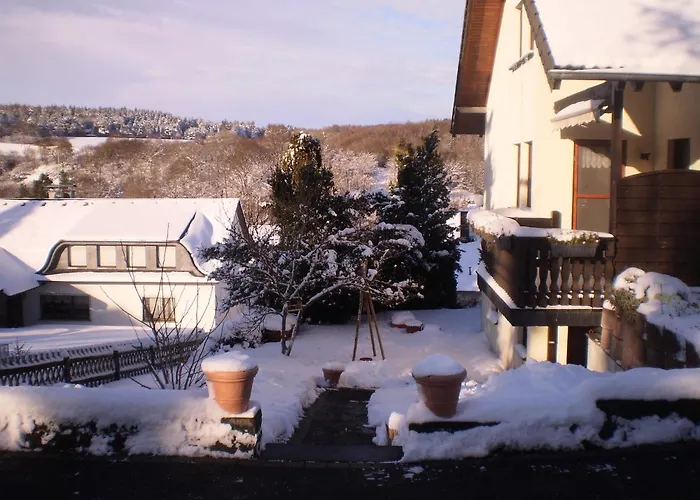 別荘 Romantic Escape *