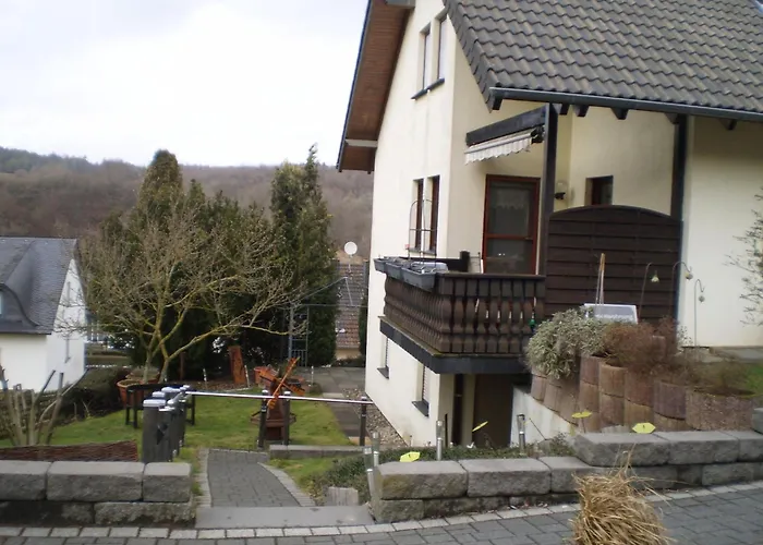 別荘 Romantic Escape *