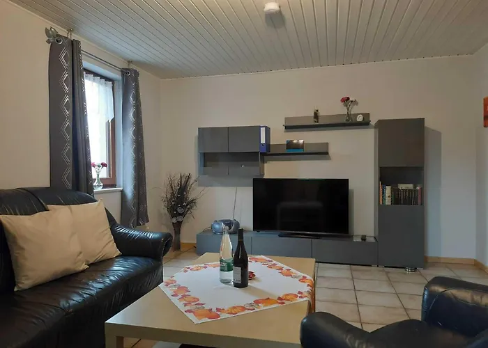 別荘 Romantic Escape